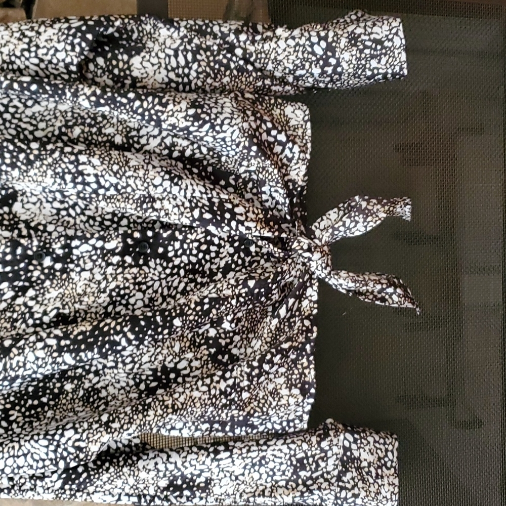 Nine West Patterned Button Down Blouse - image 3